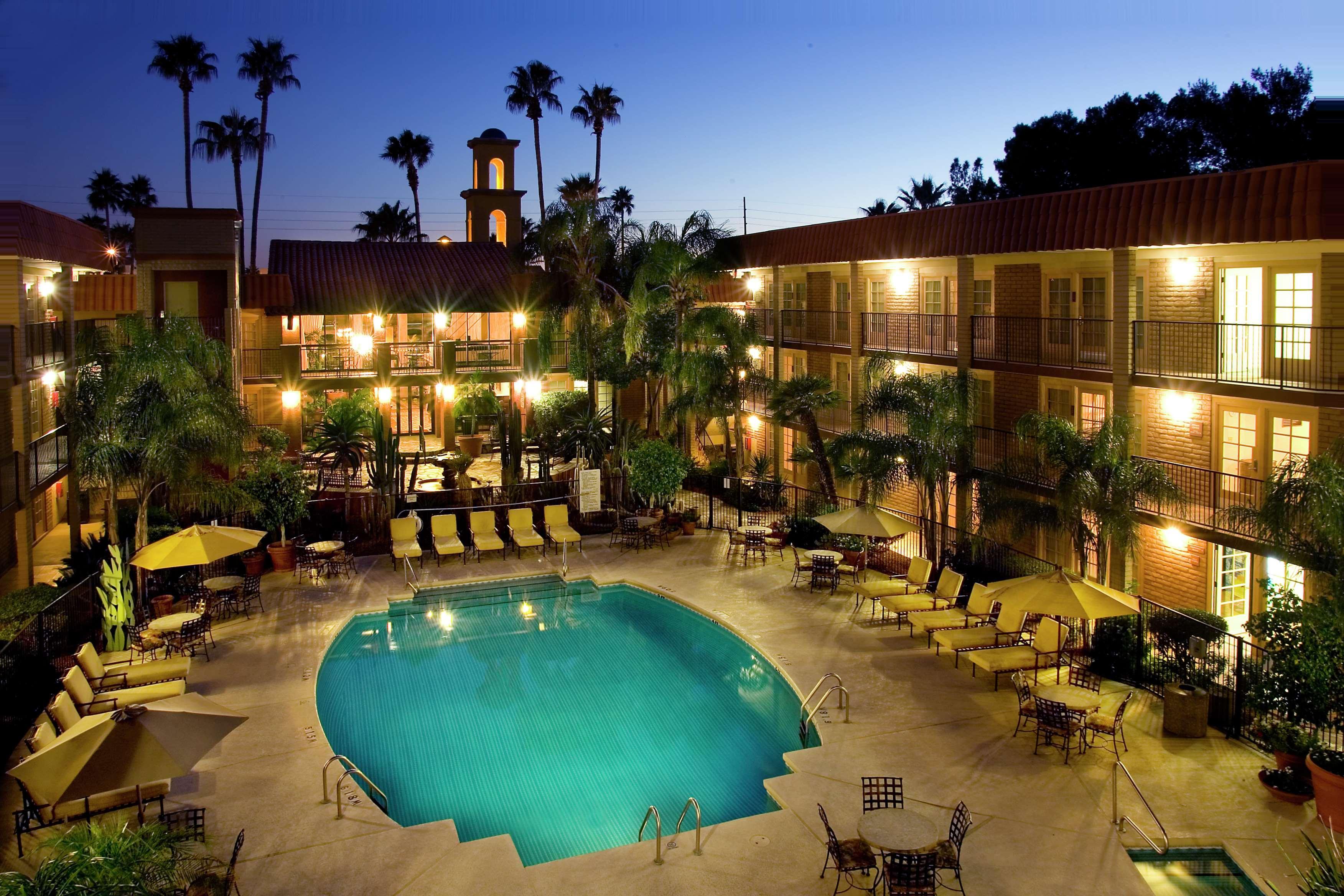 Doubletree Suites By Hilton Tucson-Williams Center Facilities photo
